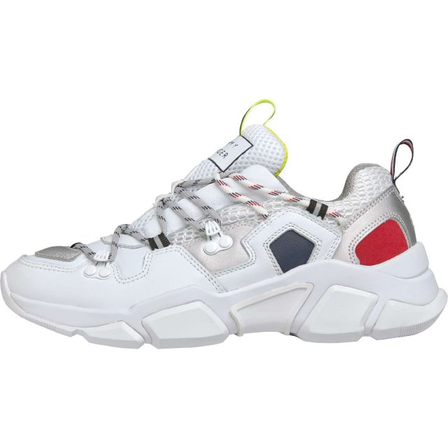 C ity Voyager chunky sneaker wit.